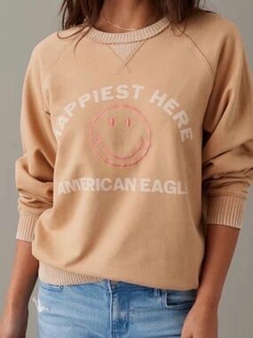 American Eagle crewneck sweater
